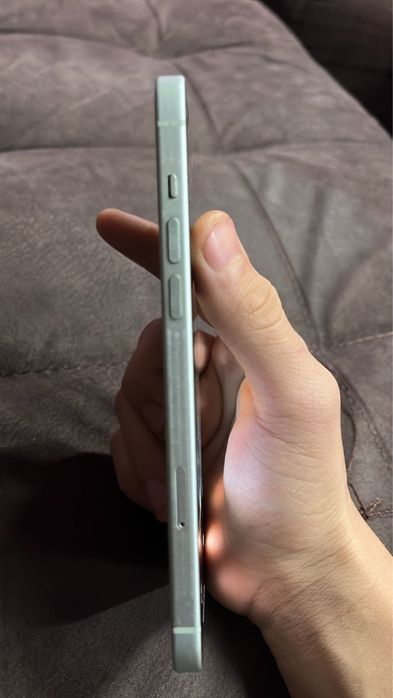 Айфон 15 plus полный идеал