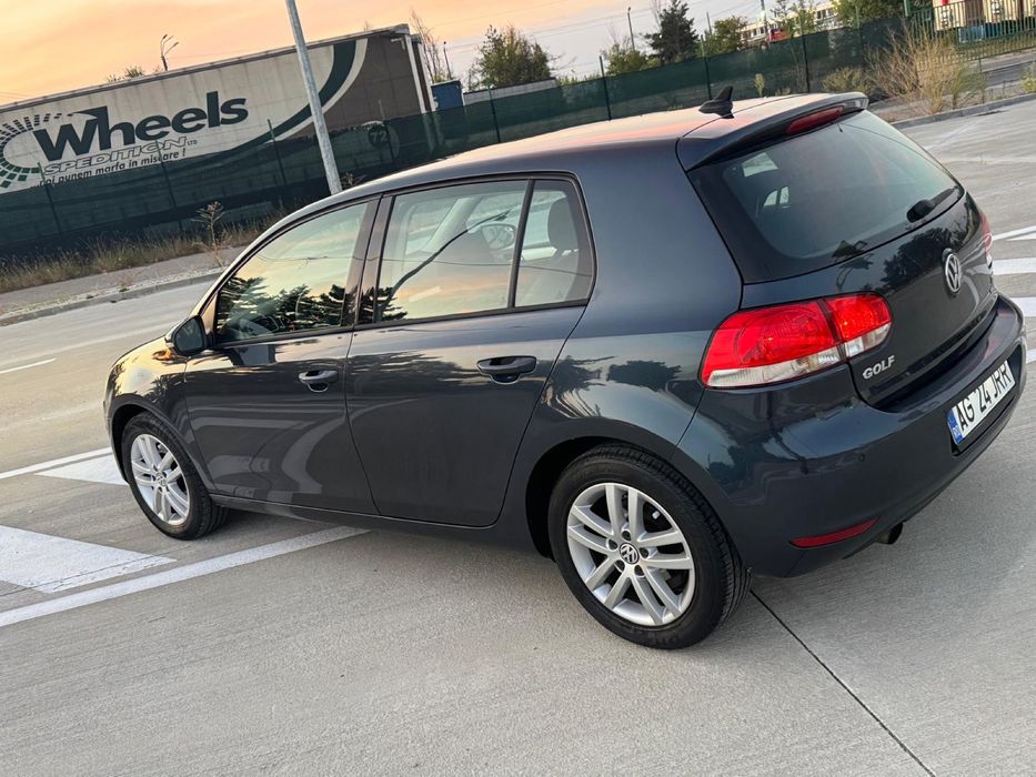 VOLKSWAGEN Golf 2012 — imagine 5