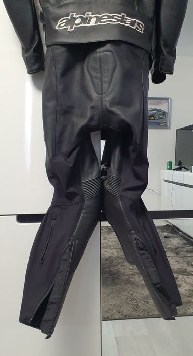 Combinezon moto Alpinestars marimea M, 50