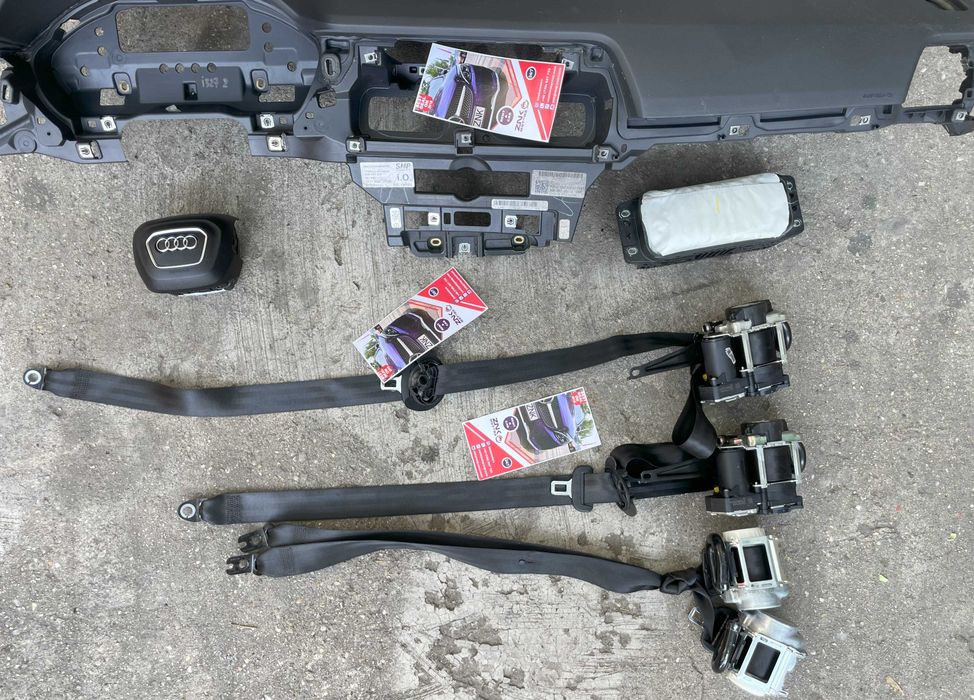 Audi Q5 80a - plansa de bord HUD - airbag volan pasager - set centuri