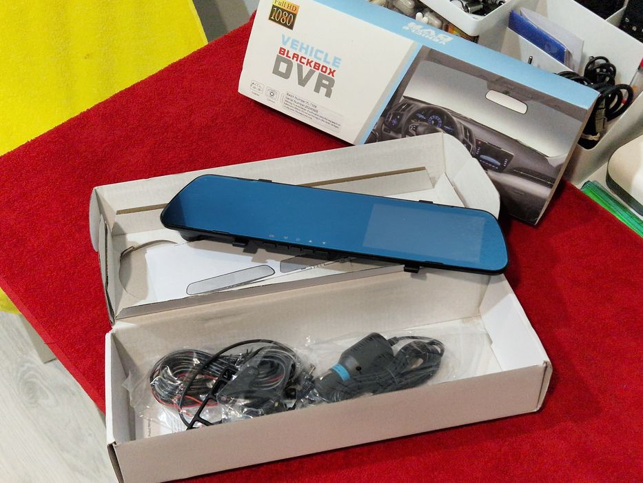 Car Play- oglinda retrovizoare  cu camera full Hd