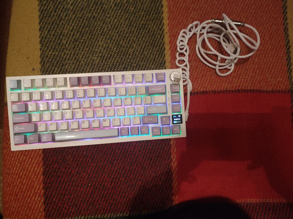 Продается комплект из мыши SteelSeries Rival 600 и клавы ajazz820 pro