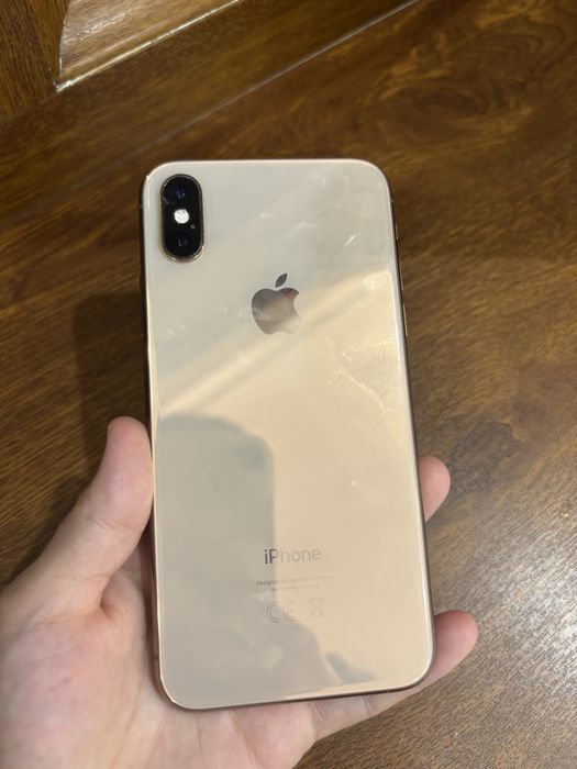 Iphone xs.      .