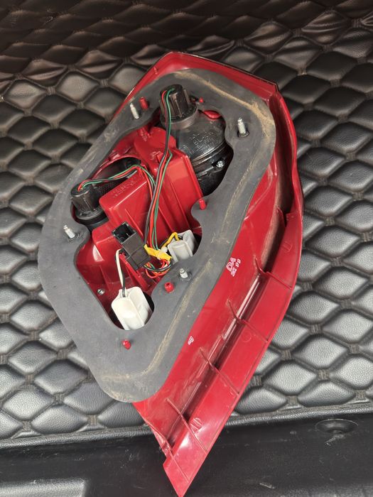 Оптра оргинал фара Лассети Жентра Унг томон 1та штук