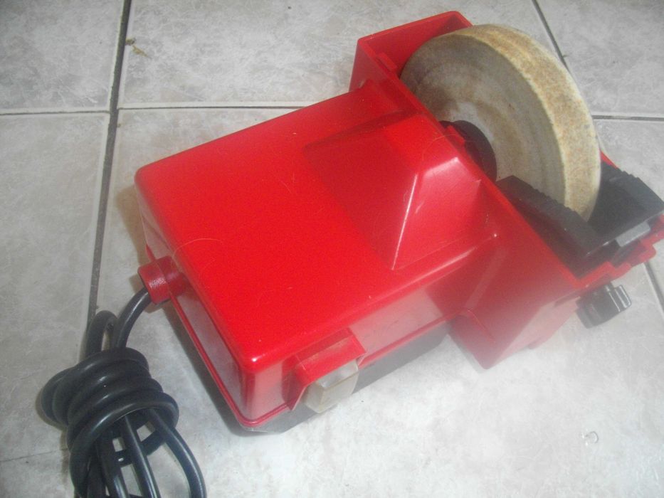 Водач Рязане Под Ъгъл/Пневматична  Машина  Скоби Седалки/Воден Шмиргел