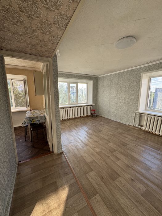 Продам квартиру проспект Республики 55