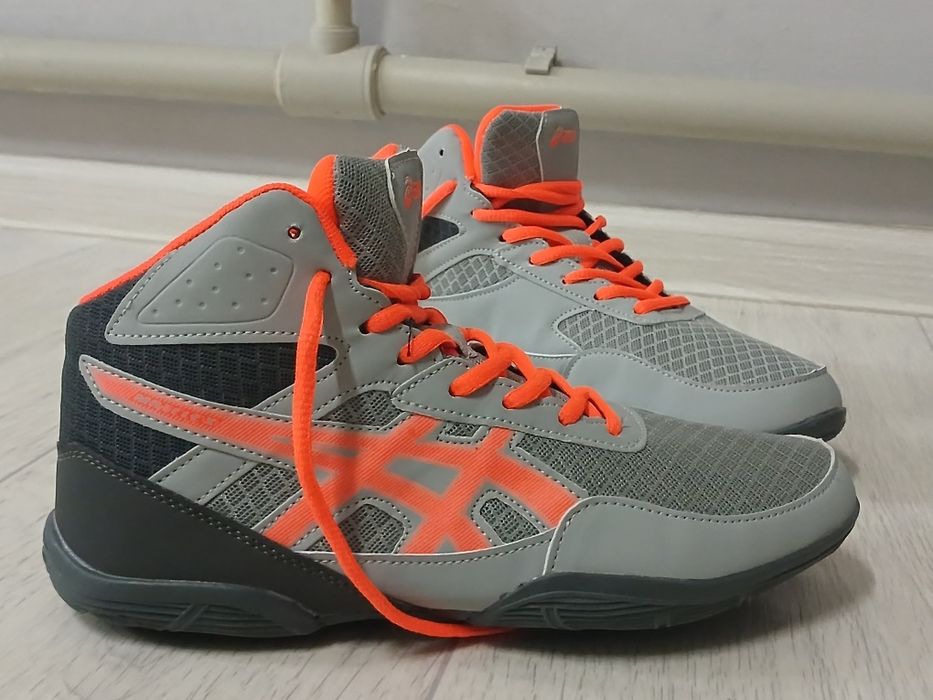 борцовки от asics