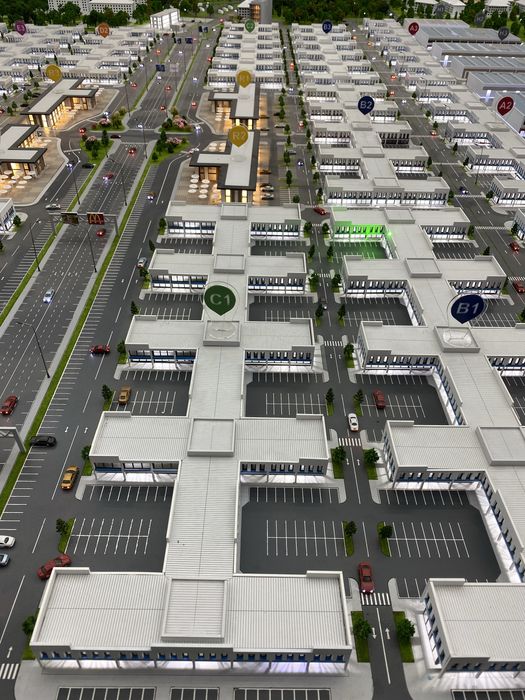 Index bozorida do’kon sotiladi D2 2 etaj 1 chi qator yo’l yuzida