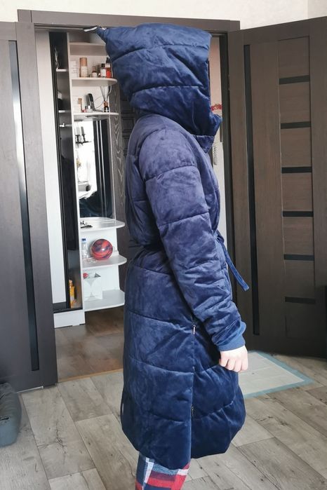 Продам длинное тёплое пальто для девочки-подростка