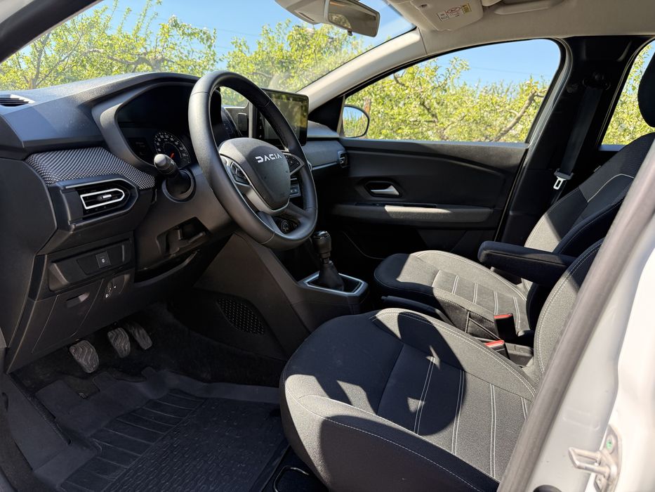 Dacia Logan 11.2024, manual, in garantie