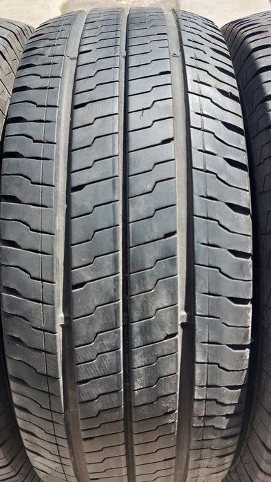 Гуми за Бус 235/65/16 C Continental VanContact Eco 4 броя