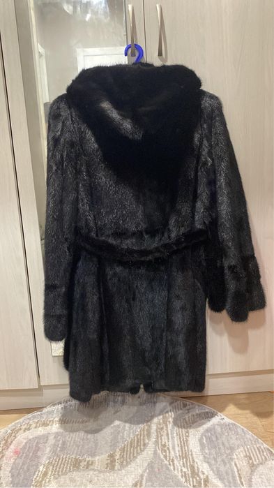 Продам норковую шубу!