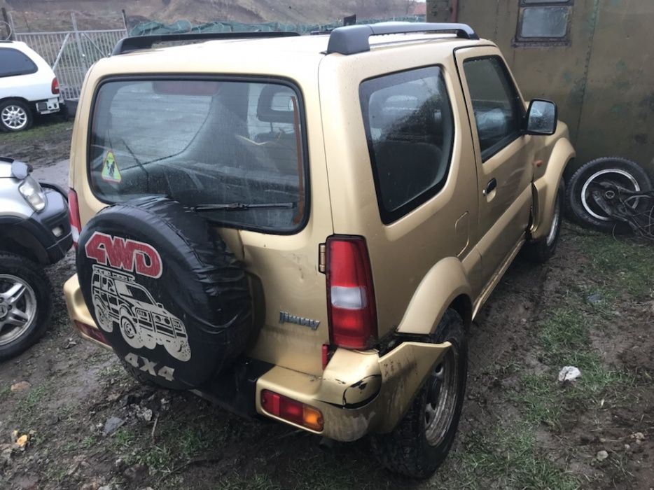 НА ЧАСТИ! Suzuki Jimny 1.3i , 86 кс. 4x4 2001 г. Сузуки Джимни 1.3i