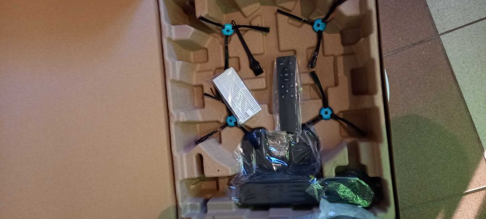 MAGNUM ONE Black - Робот