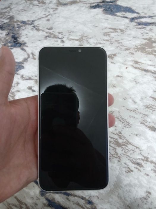 Iphone XS Max 17 korpusda