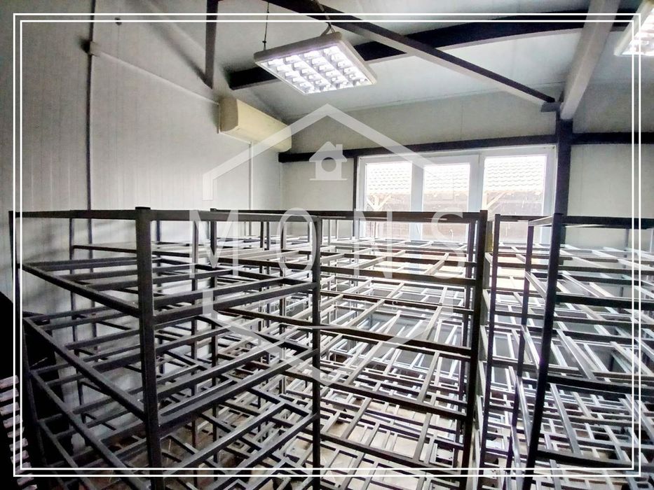 Пром. помещение в Габрово, област-с.Сенник площ 2144 цена 449000