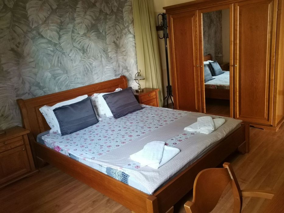 Слънчев 2-стаен апартамент под наем, паркомясто, св Константин&Елена