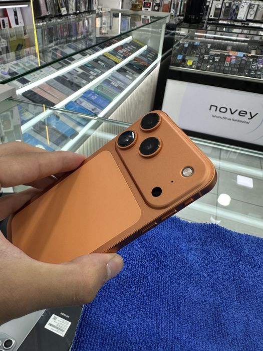 Iphone XR orange