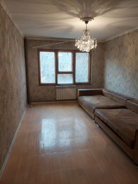 Продам 2х ком в 8 микрорайон