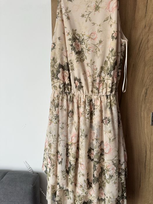 Рокля с цветя Mohito