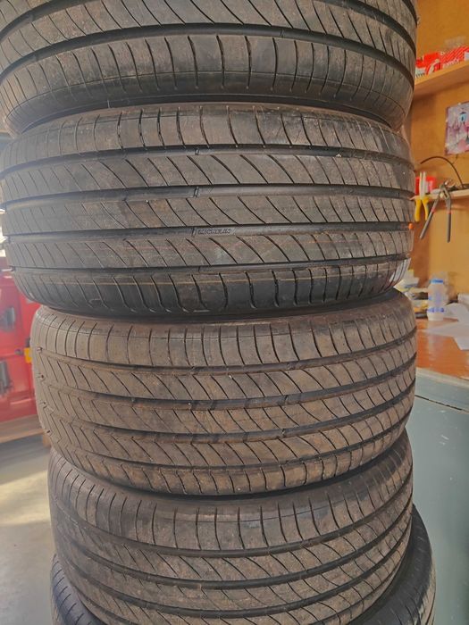 4бр.летни гуми 225/45/17 Michelin