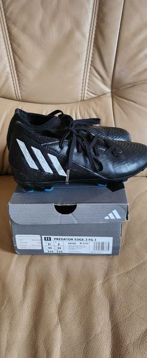 Детски бутонки ADIDAS номер 34.