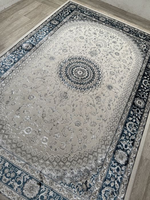 Ковёр 2х3 Сост отличное