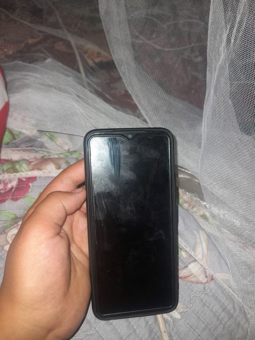 infinix smart 6 õzim ishlatganman 900 000 kami bor