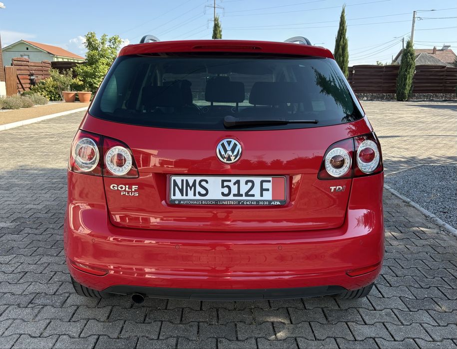 VOLKSWAGEN Golf Plus 2011 — imagine 4
