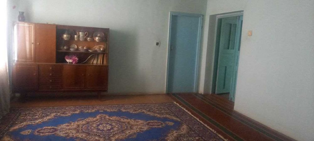 Карши шахрида, Механизатордан УЙ СОТИЛАДИ