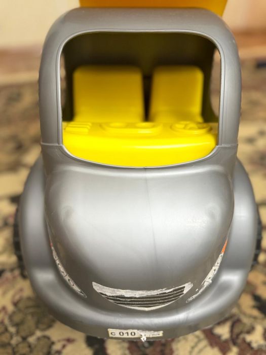 Продам машинку для мальчиков