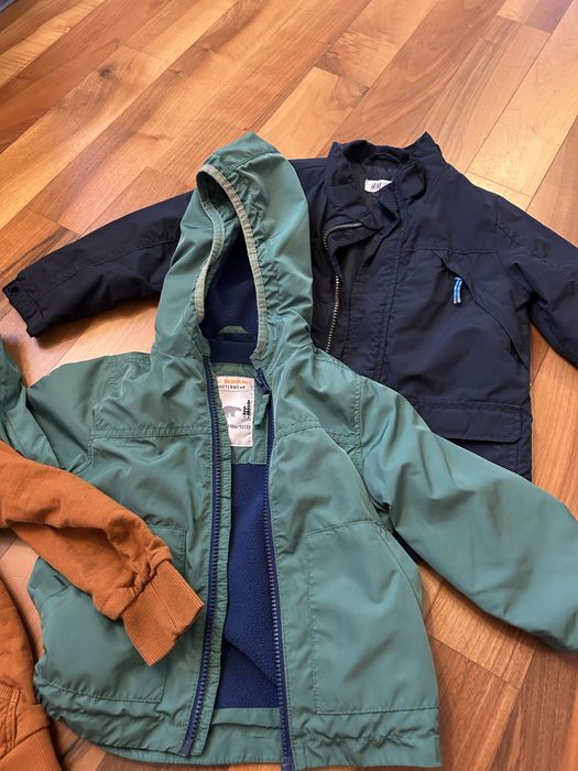 Сет от няколко якенца