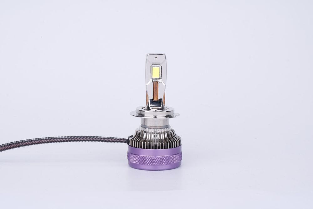 Set 2 Becuri Led H4 H7 H8 H9 H11 400W 50000LM 6500k Canbus