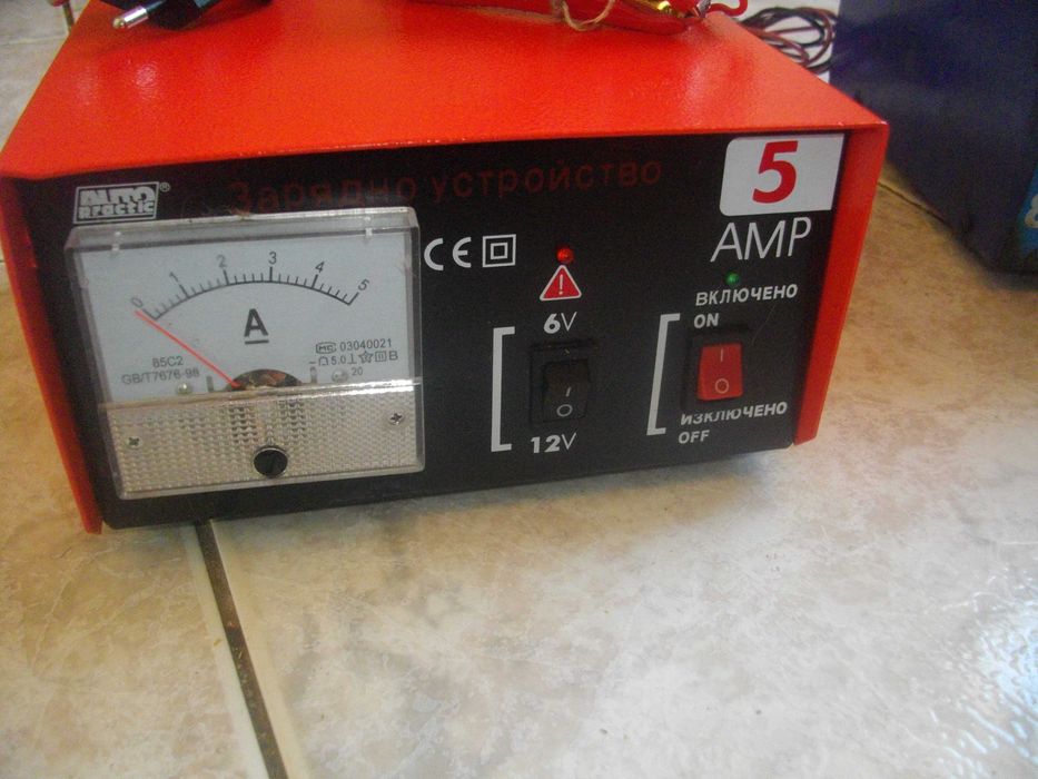 5-5,5Ампера-6/12 волта Зарядно Станция За Акумулаторни Батерии Френско