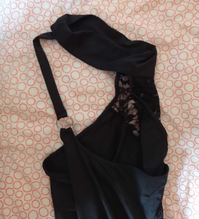 Парти рокли нови