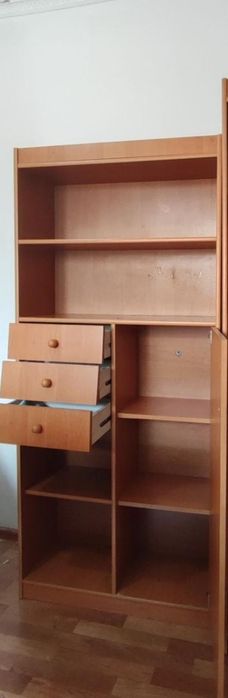 Книжная полка стеллаж.