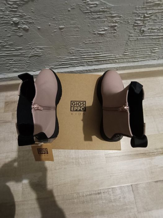 Боти бледо/розови 37