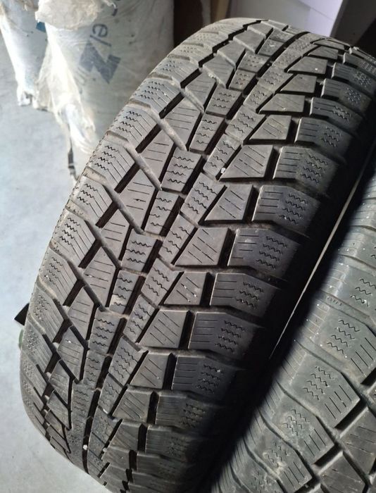 4 Anvelope se iarnă 215 60 r16 Gislaved
