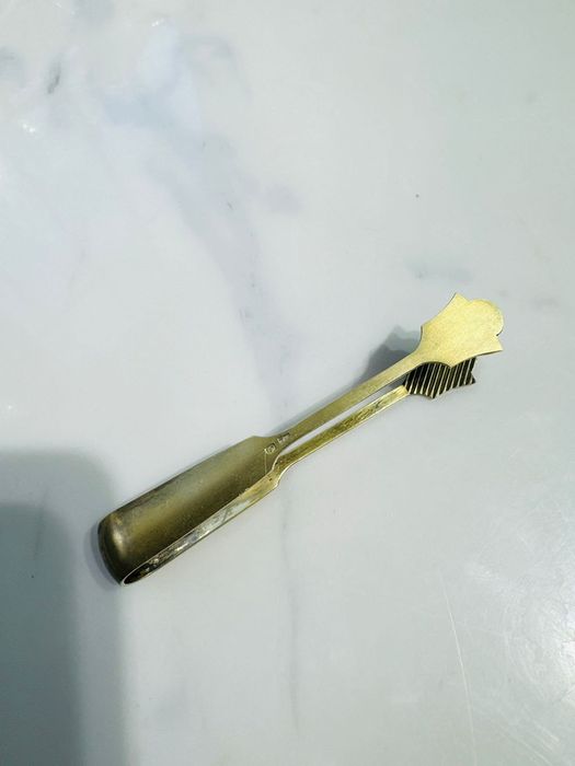 Продам различные  столовые предметы.