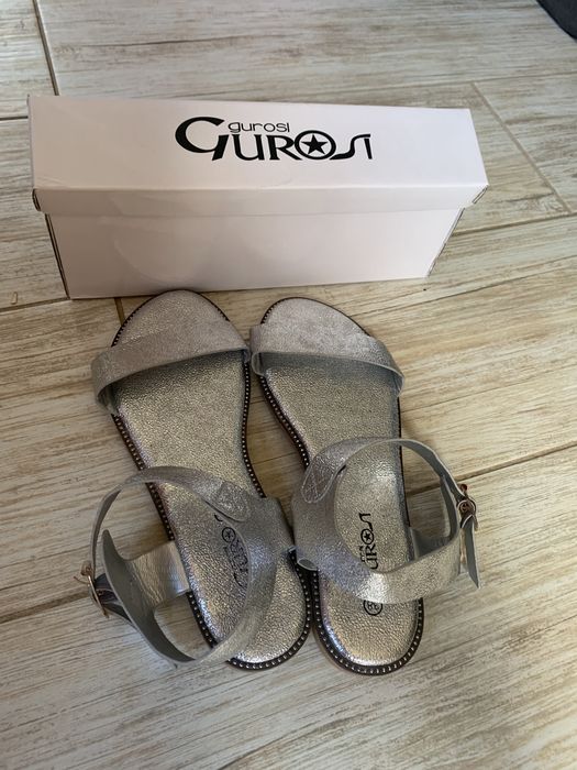 Дамски сандали