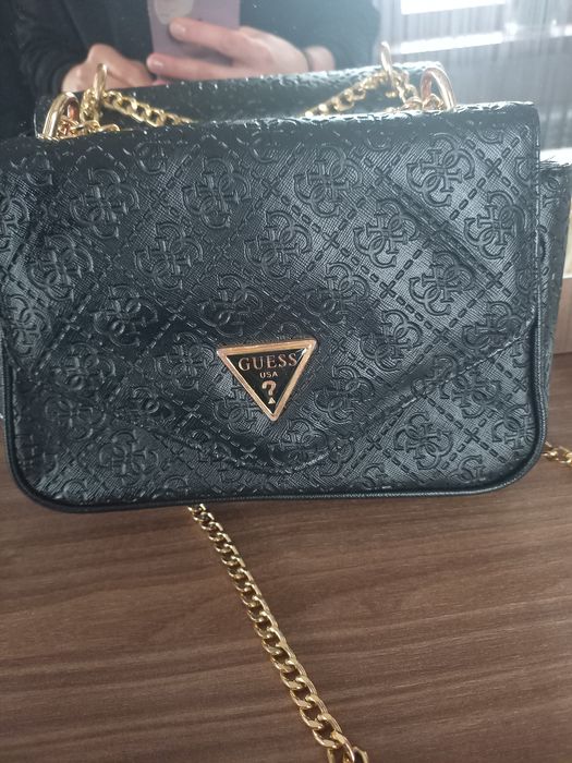 Дамска Чанта  GUESS