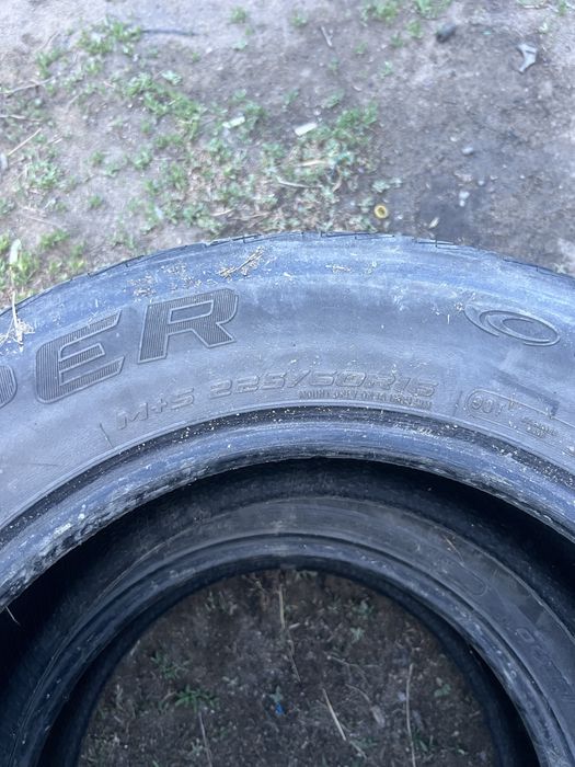 Два баллона 225/60/16