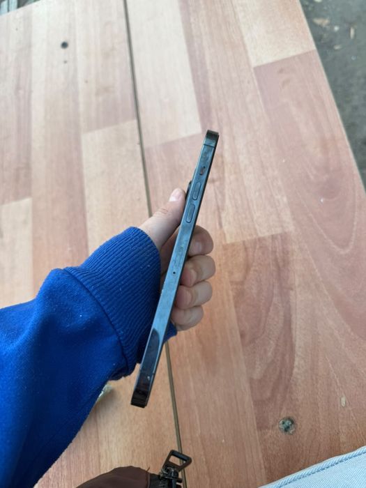 Продам iPhone 12 pro max