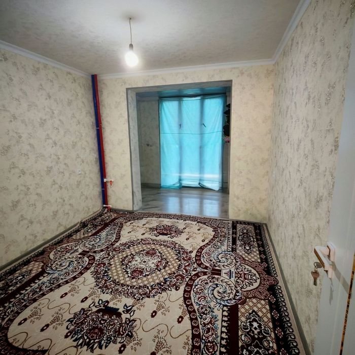 Микрорайонда 2хонали квартира срочна ижарага берилади