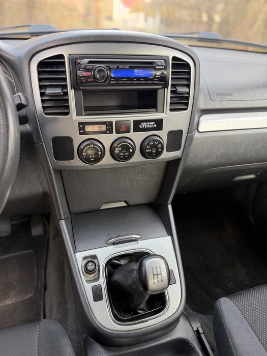 Suzuki Grand Vitara 2.0 benzina 2005