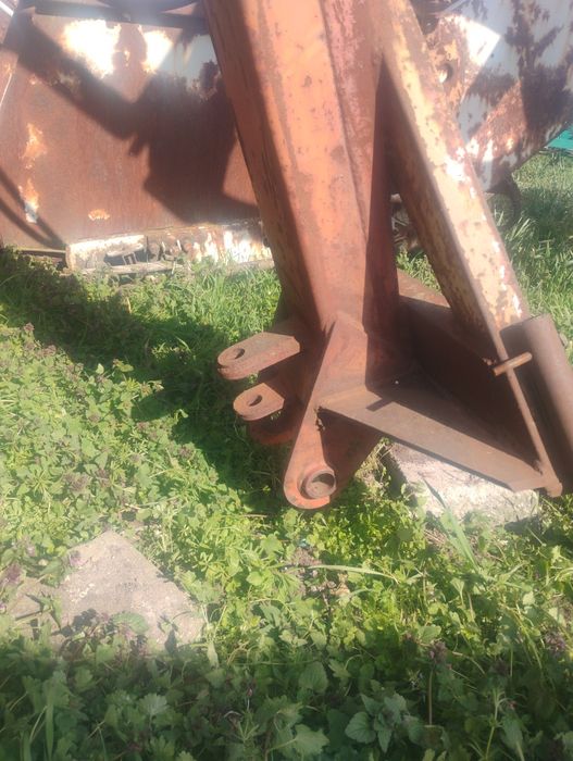 Кран за бегове 1500кг.