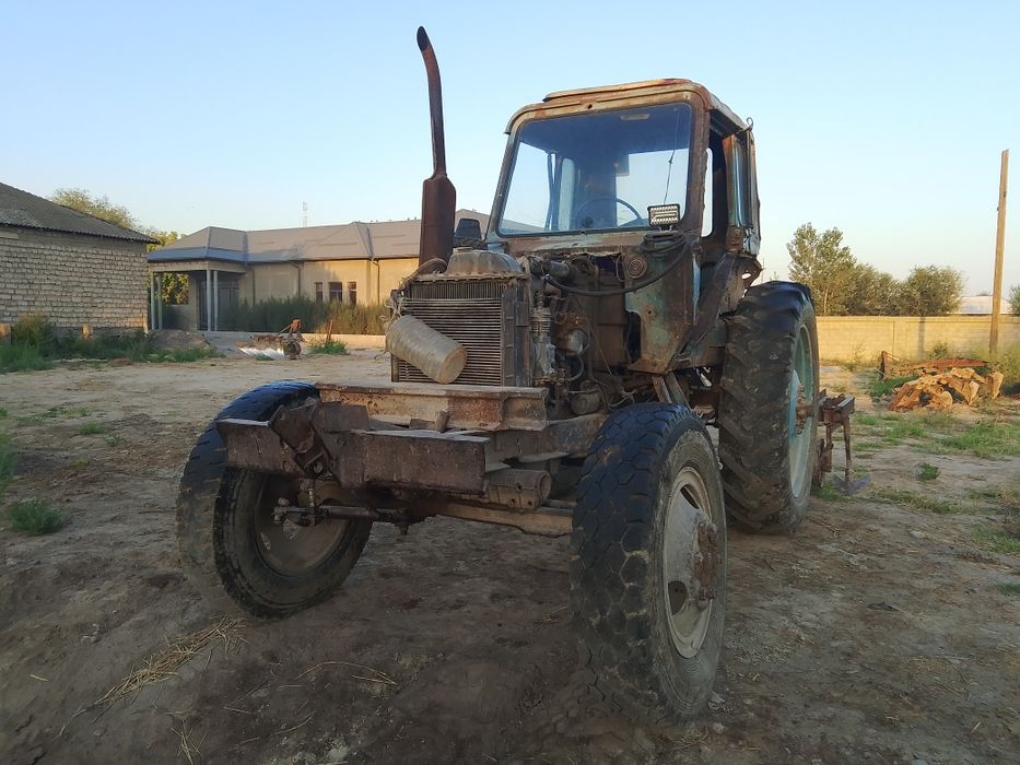 Traktor pluk tleshka qishloq xoʻjaligi texnikasi Belarus