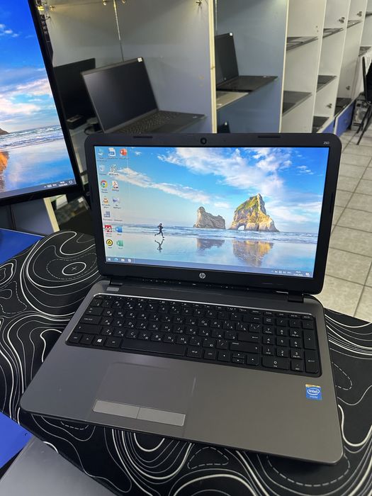 HP Celeron N2840 ОЗУ-4ГБ ЖД-500ГБ на экране есть полоса а так в отличн