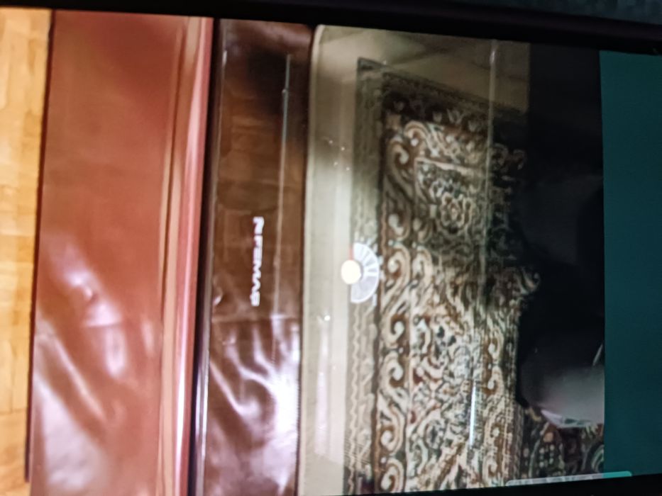 Продаю новую газ плиту за нал,каму нада фото и документы на фото