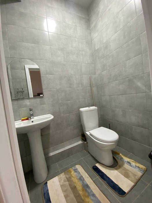 Сдаётся  квартира по ул. Янгизаман **